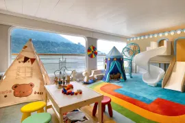 yangzi explorer kids corner