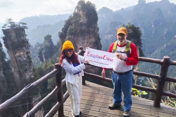 Visit Zhangjiajie with Easy Tour China locl guide